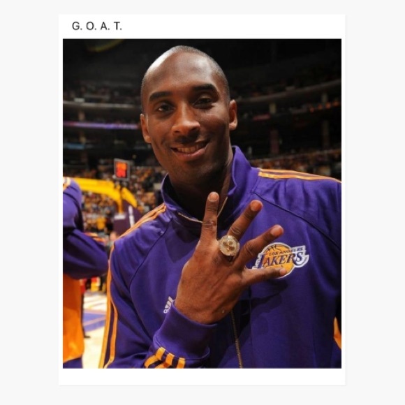NEW!💯 KOBE BRYANT LOS ANGELES LAKERS FOUR 8.5x11 ULTRA GLOSSY POSTER SET!🤩 - Picture 3 of 4